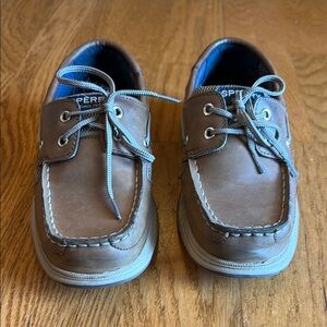 Boys Sperry size 12
